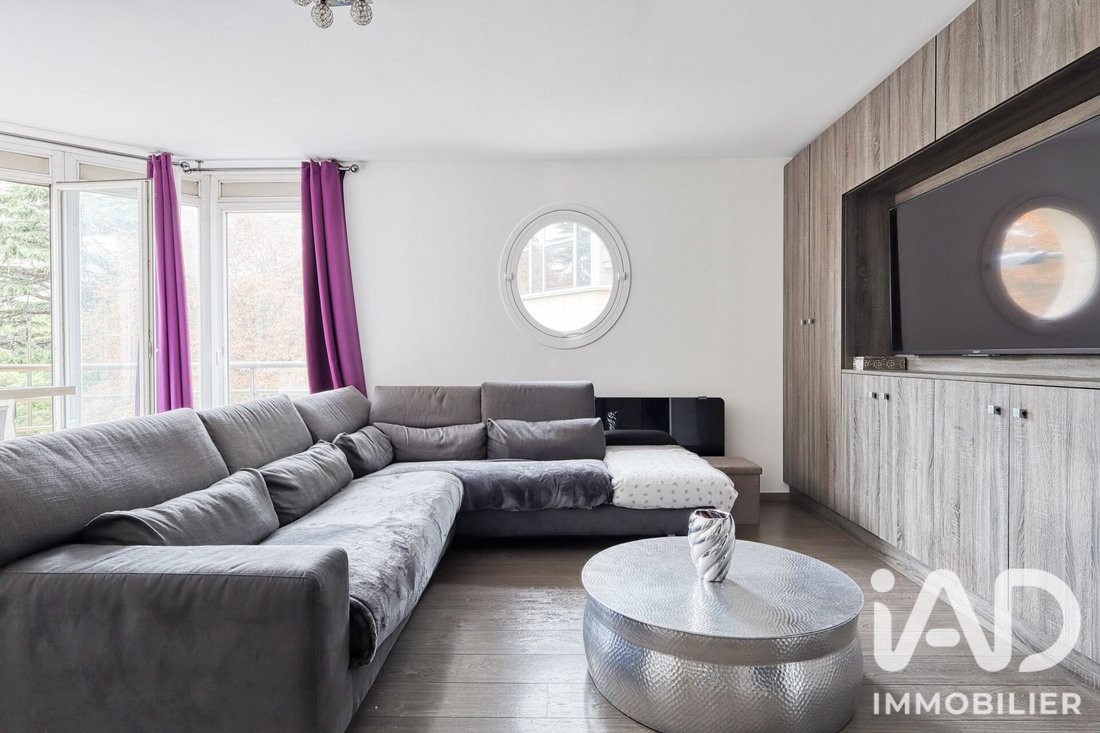 Apartment in Hôtel de Ville-Planchette, Levallois-Perret, France 2 - 19043112