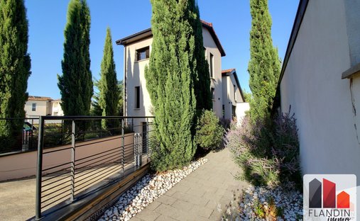 House in Vourles, Auvergne-Rhône-Alpes, France 1