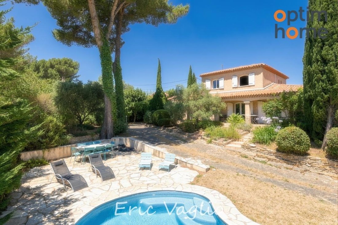 House in Bouc-Bel-Air, Provence-Alpes-Côte d'Azur, France 1 - 18839260