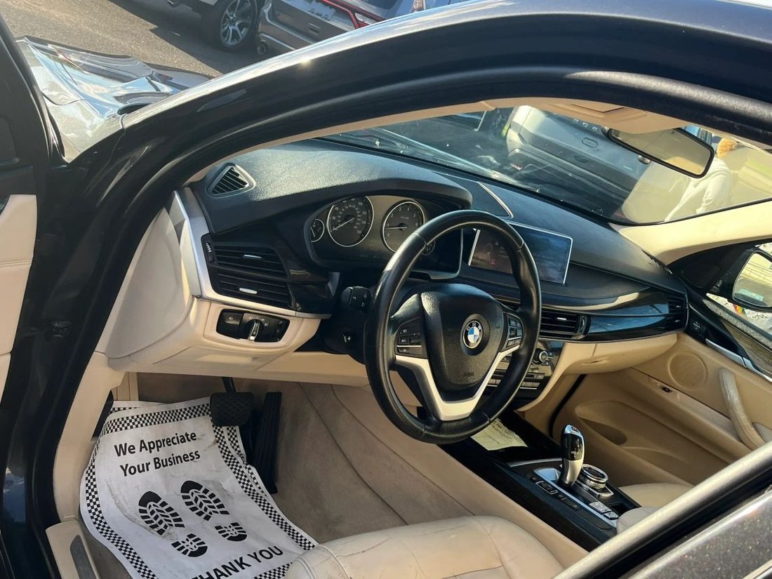 Suv in Bristol, PA, United States 4 - 19042779