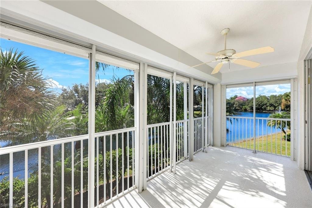 Condo in Naples, Florida, United States 2 - 19042487