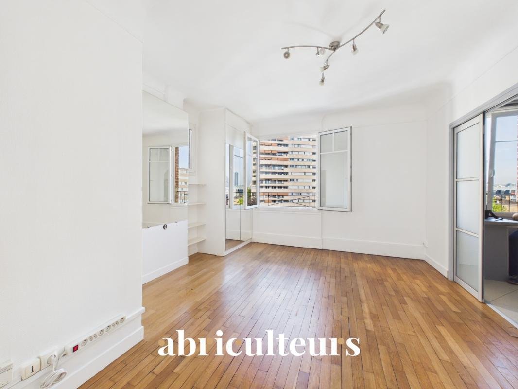Apartment in Georges Brassens, Paris 15e Arrondissement, Paris 2 - 19042379