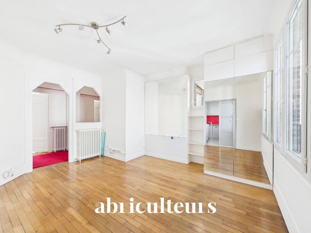 Apartment in Georges Brassens, Paris 15e Arrondissement, Paris 3 - 19042379