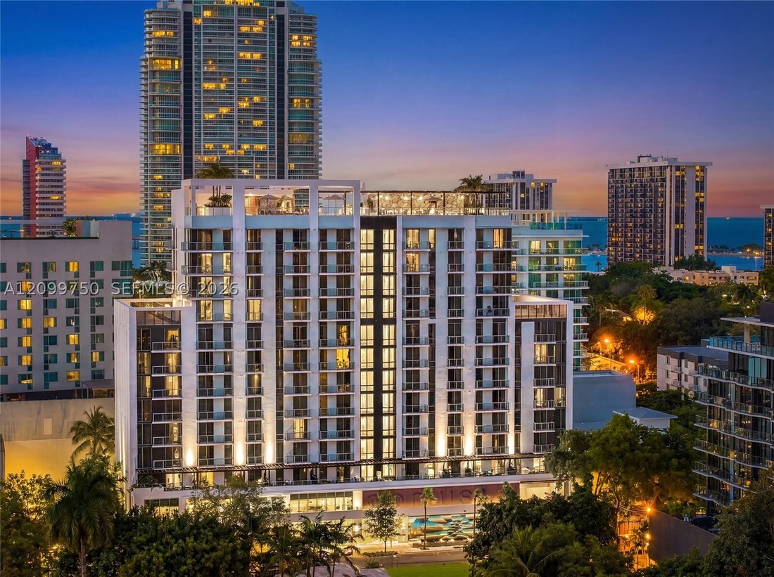 Condo in Miami, Florida, United States 4 - 19042509