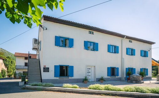 House in Komen, Sežana, Slovenia 1