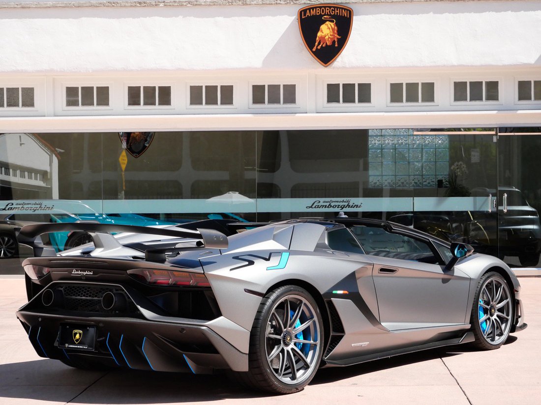 Cabriolet in Beverly Hills, CA, United States 3 - 19042456