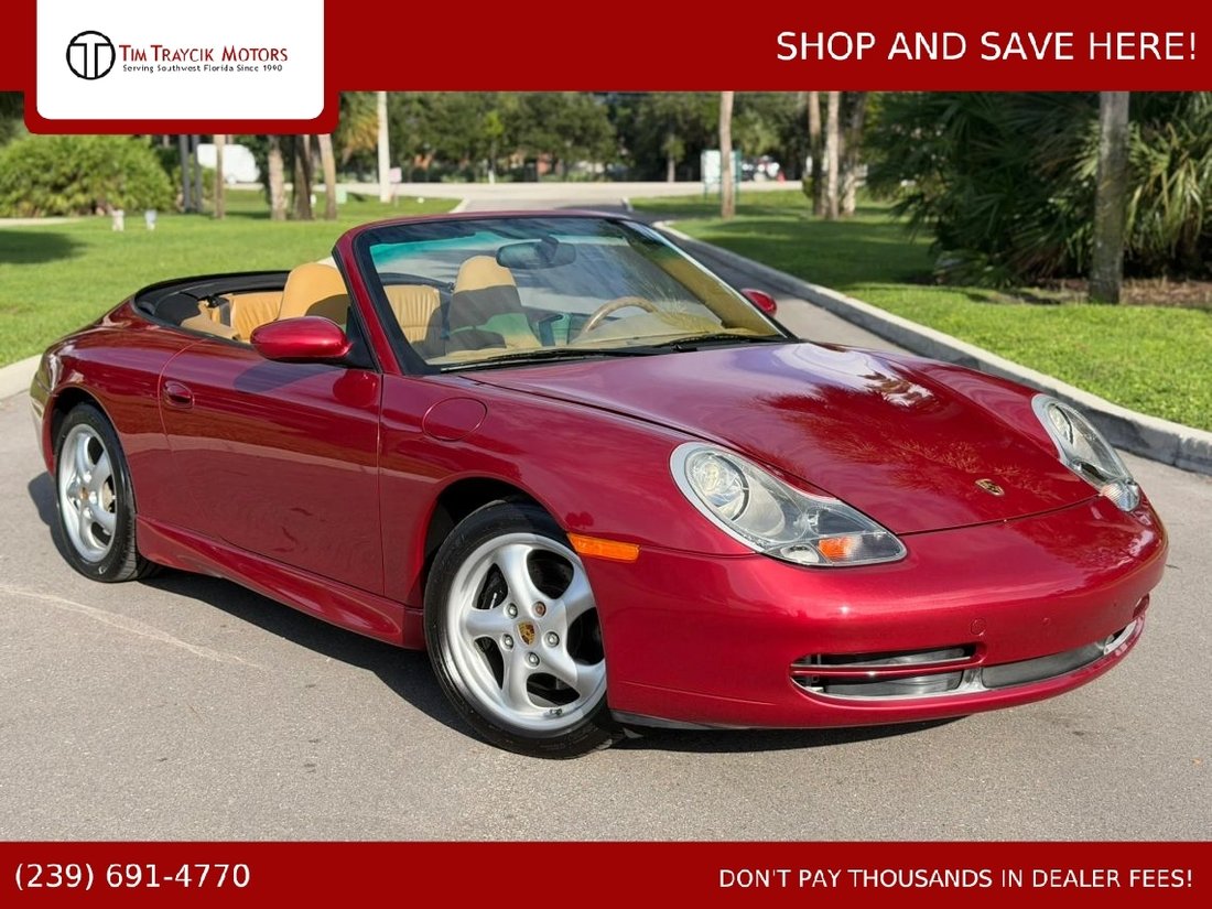 Cabriolet in Fort Myers, FL, United States 1 - 19028411