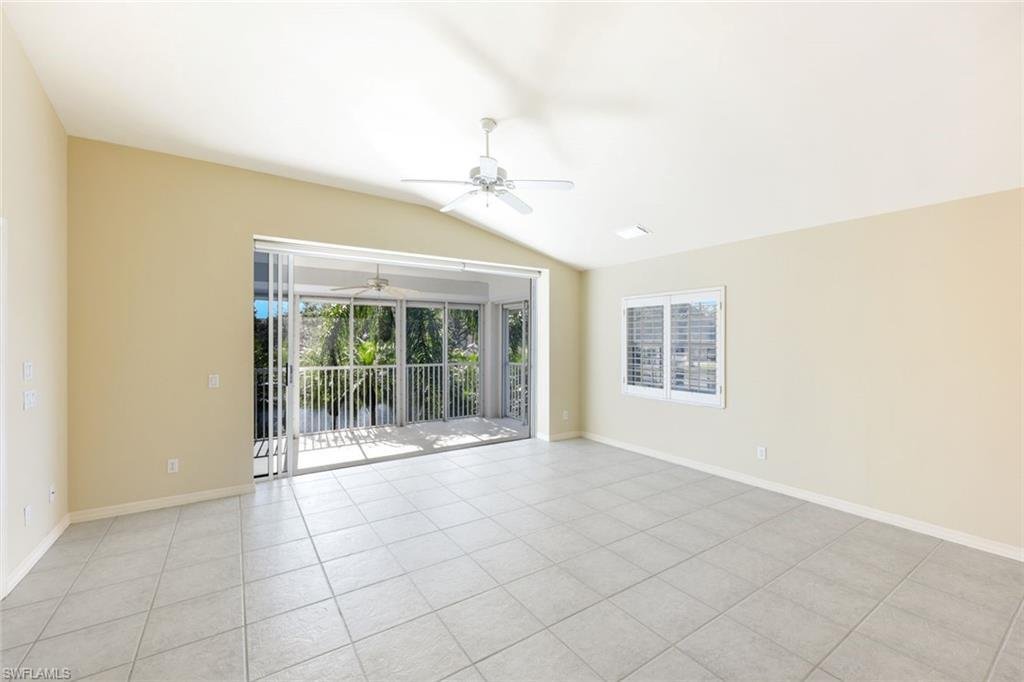 Condo in Naples, Florida, United States 5 - 19042487