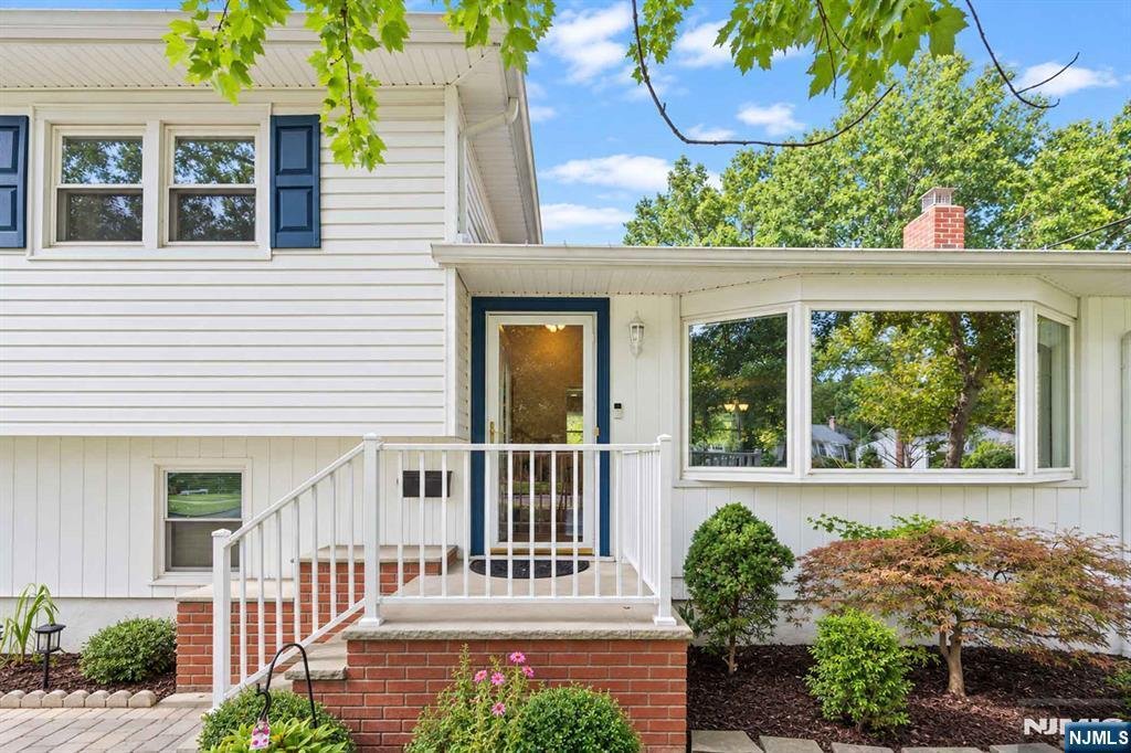 House in New Providence, New Jersey, United States 2 - 19043218