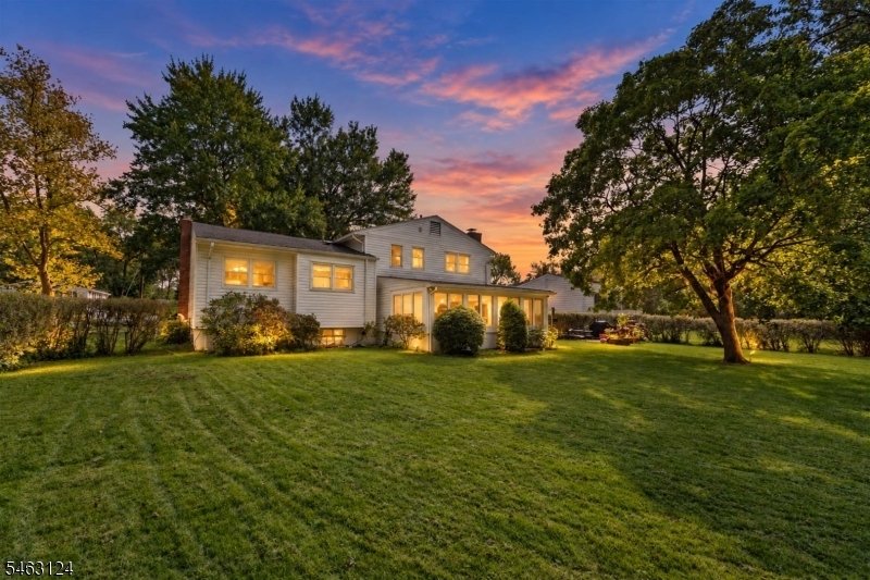 House in New Providence, New Jersey, United States 1 - 19043215