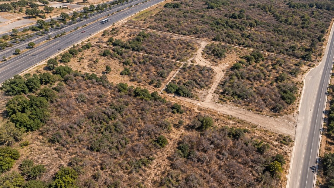 Land in Santiago de Querétaro, Santiago de Querétaro, Mexiko 3 - 19043210