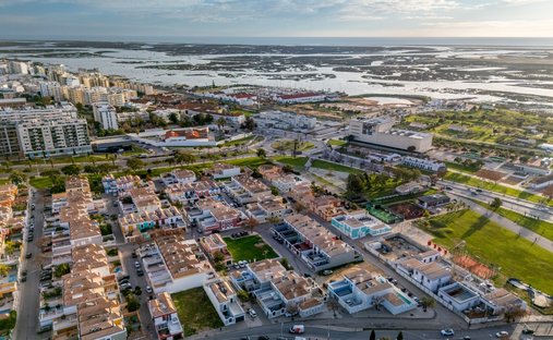 Terreno en Faro (Se y Sao Pedro), Algarve, Portugal 1