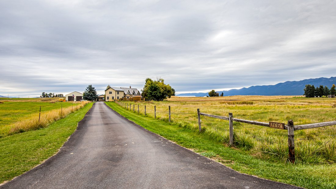 House in Ronan, Montana, United States 1 - 19043201