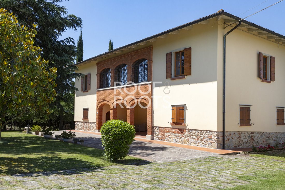 Villa in Laterina Pergine Valdarno, Tuscany, Italy 1 - 19043168