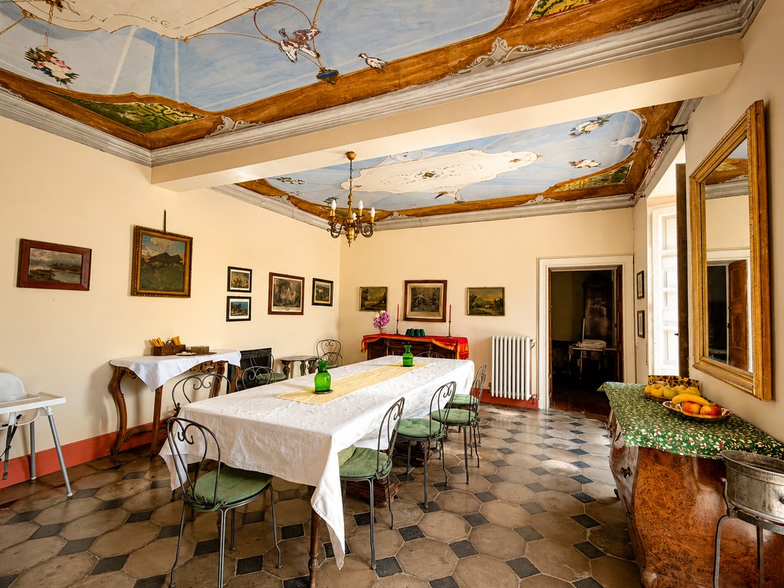 Villa in Sagnino-Tavernola-Monte Olimpino, Como, Lombardei 3 - 19043314