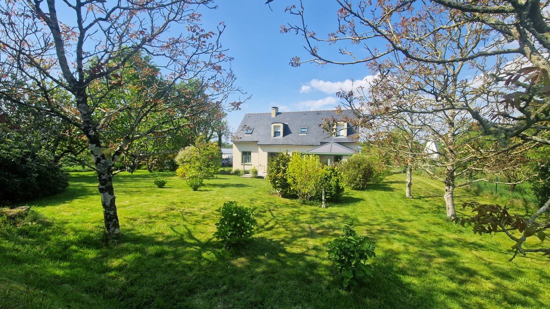 House in Centre Ville, Douarnenez, France 2 - 15573512