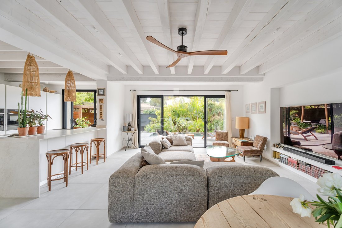 Casa en Hyères, Provenza-Alpes-Costa Azul, Francia 4 - 17896245