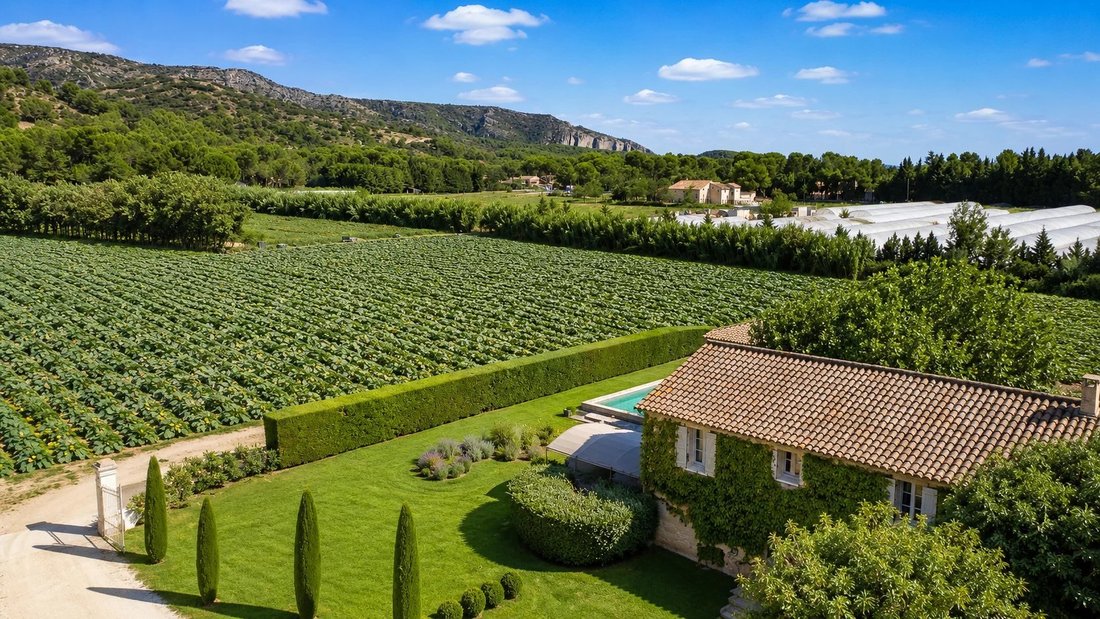 Country House in Cavaillon, Provence-Alpes-Côte d'Azur, France 2 - 19044113