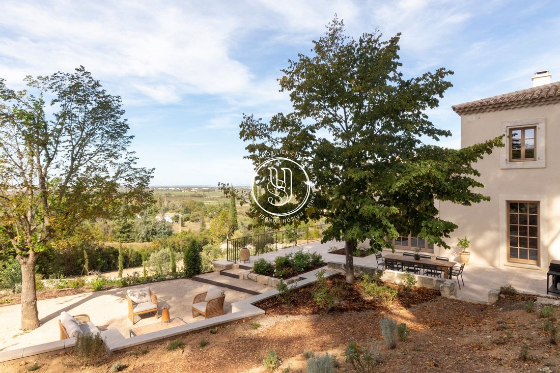 Villa in Arles, Provence-Alpes-Côte d'Azur, France 3 - 19044382