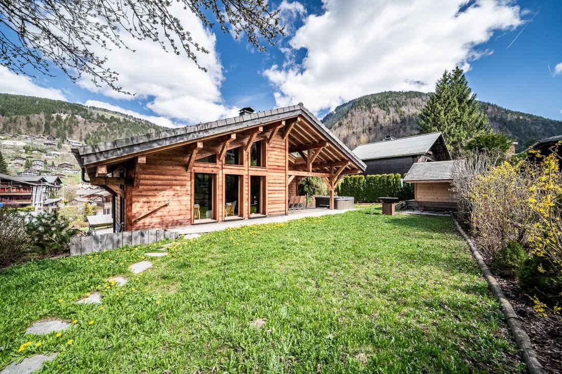 Chalet en Morzine, Auvergne-Rhône-Alpes, France 2 - 19044202