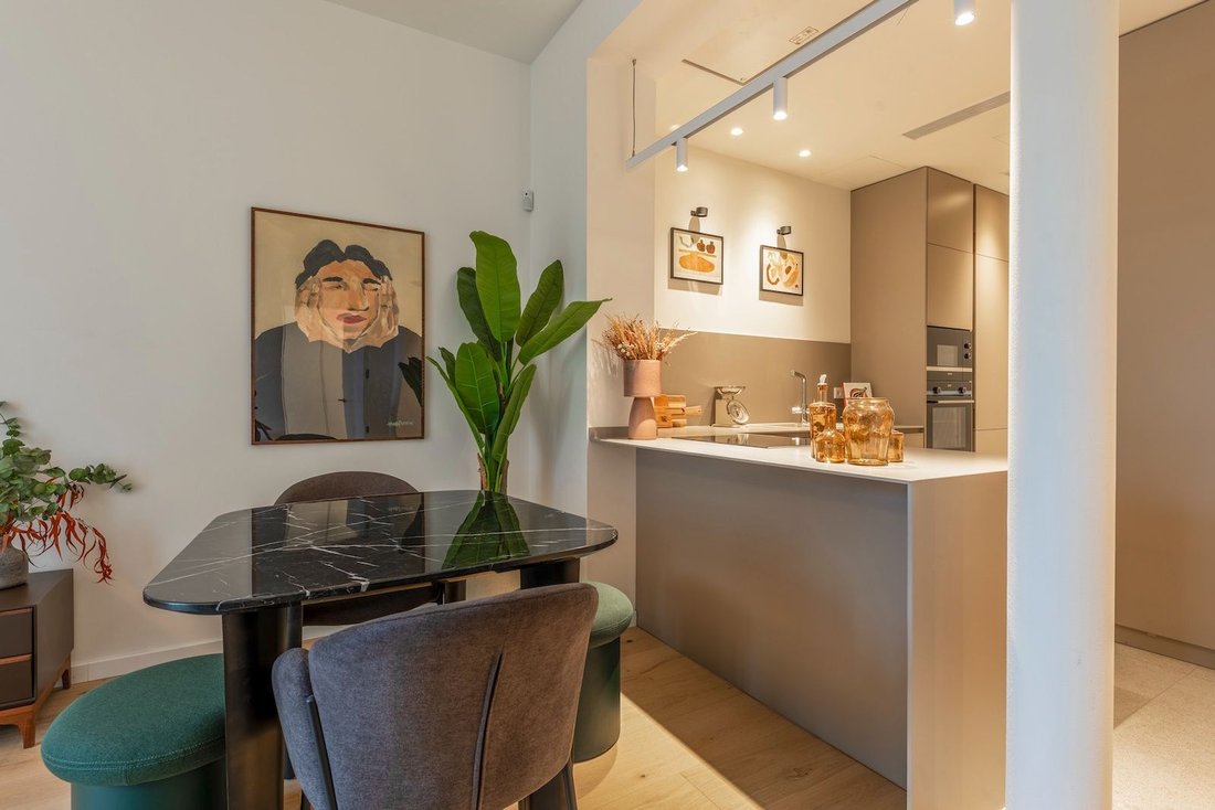Apartamento en Eixample, Barcelona, España 4 - 19043441