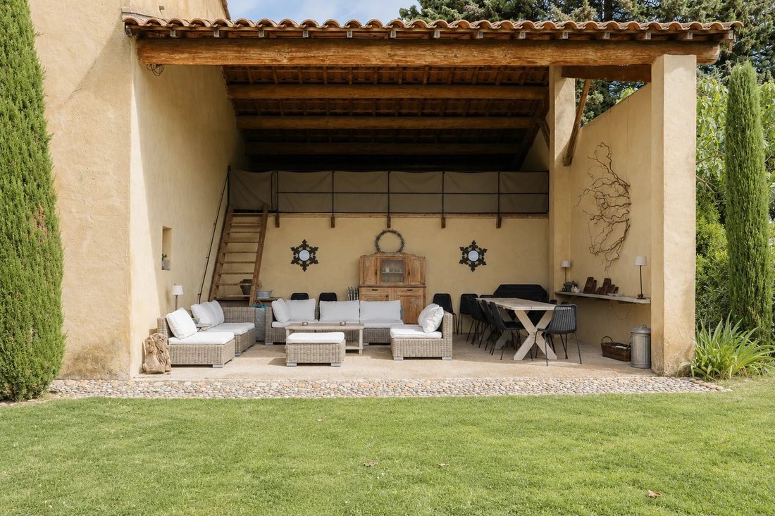 Country House in Nord, Le Thor, France 5 - 19044231