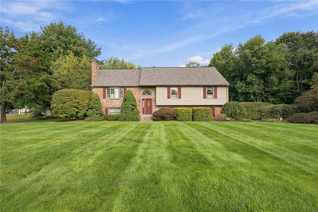 House in North Smithfield, Rhode Island, United States 2 - 19043398