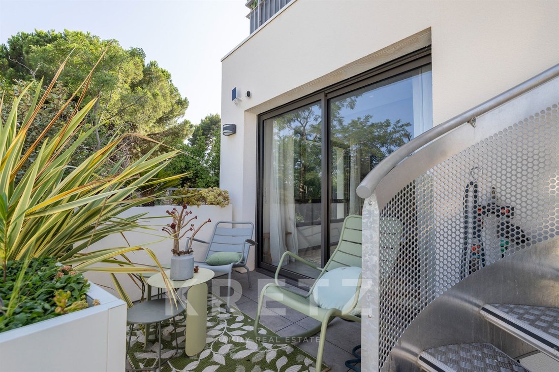 Apartment in Périer, 8e Arrondissement, Marseille 4 - 19044736