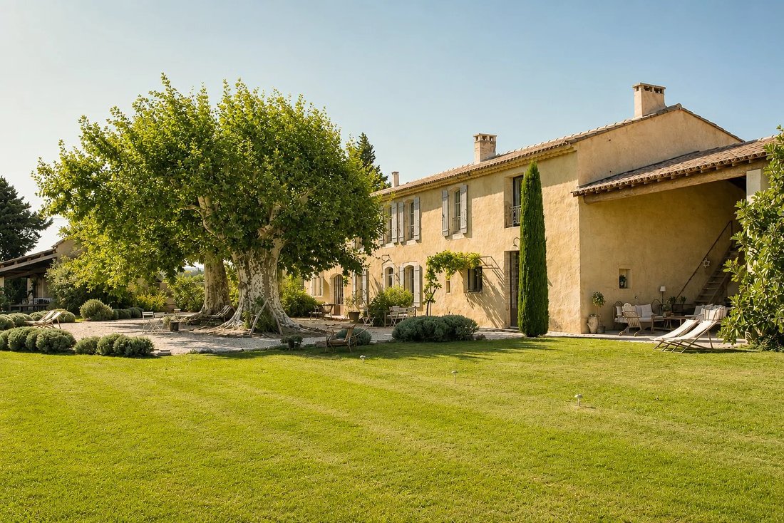 Country House in Nord, Le Thor, France 1 - 19044231