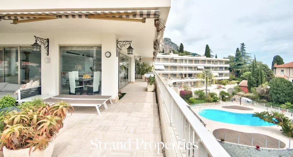 Apartment in Menton, Provence-Alpes-Côte d'Azur, France 2 - 19043475