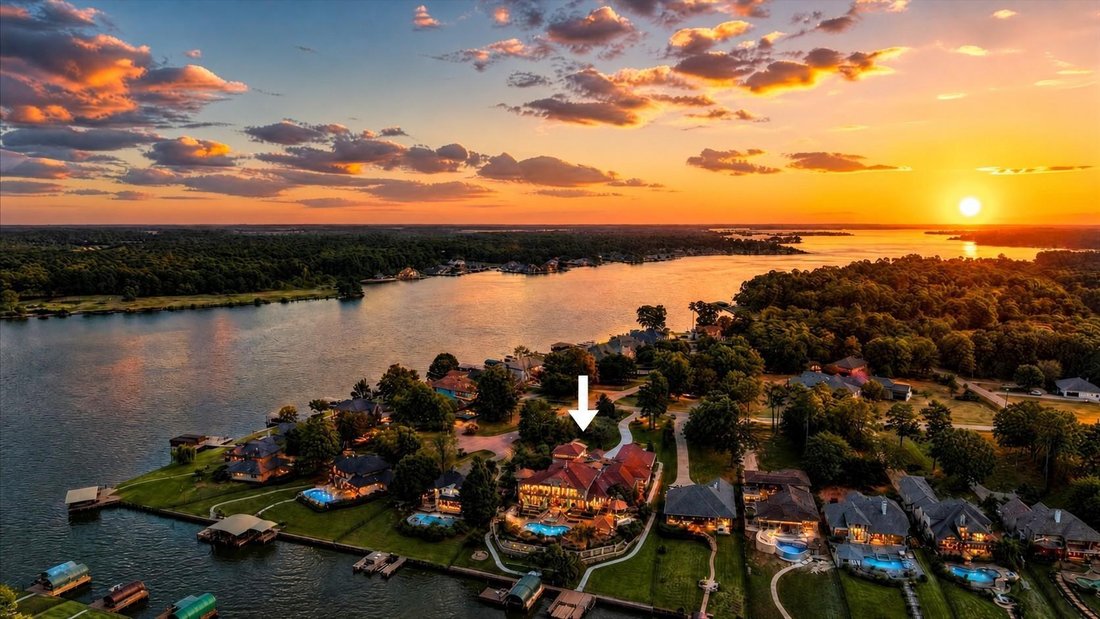 House in Montgomery, Texas, United States 1 - 19044116