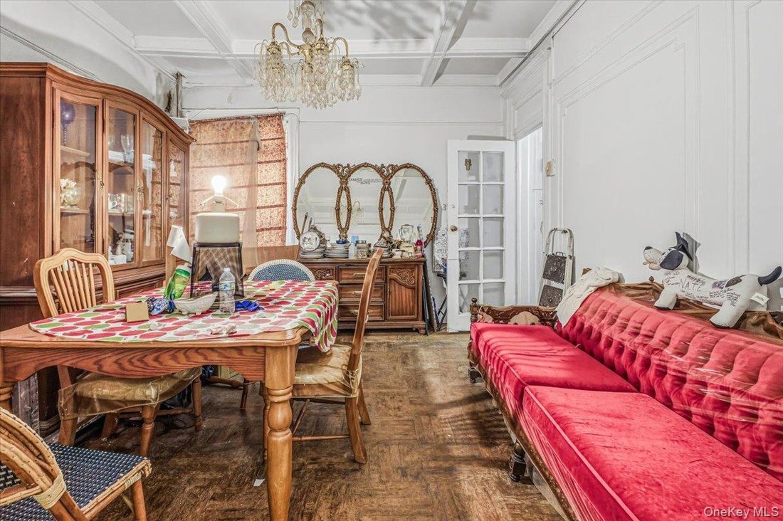 House in New York, New York, United States 4 - 19043543