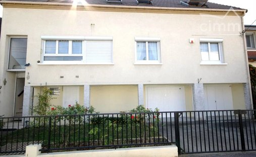 Haus in Guy Mocquet-Jean Mermoz, Gournay-sur-Marne, Frankreich 1
