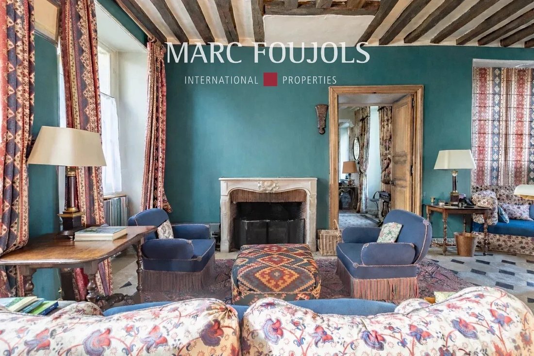 Townhouse in Senlis, Hauts-de-France, France 5 - 18343070