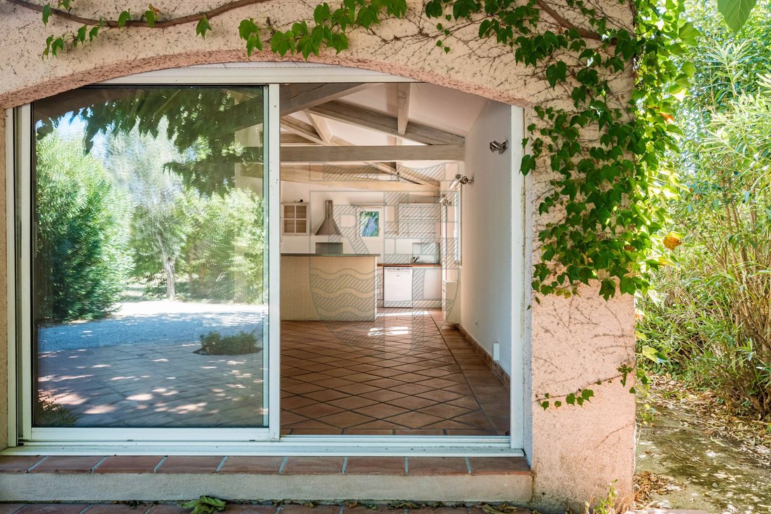 House in Les Caillols, Marseille, Provence-Alpes-Côte d'Azur 2 - 18777386