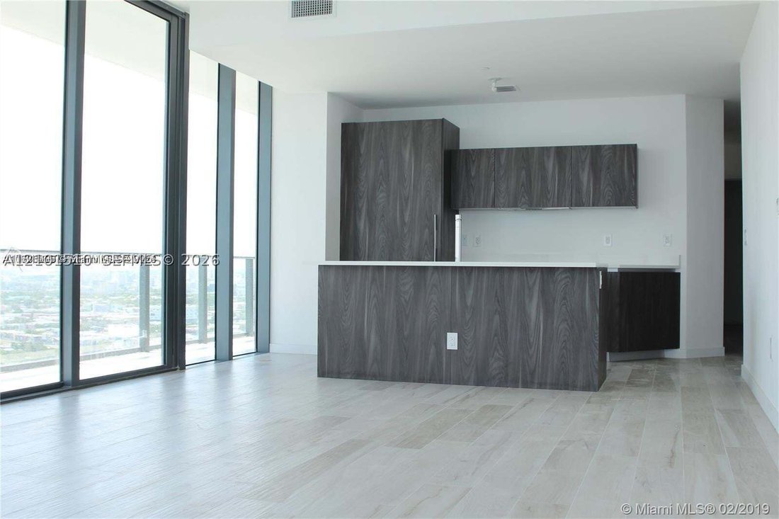 Condo in Miami, Florida, United States 3 - 19043718