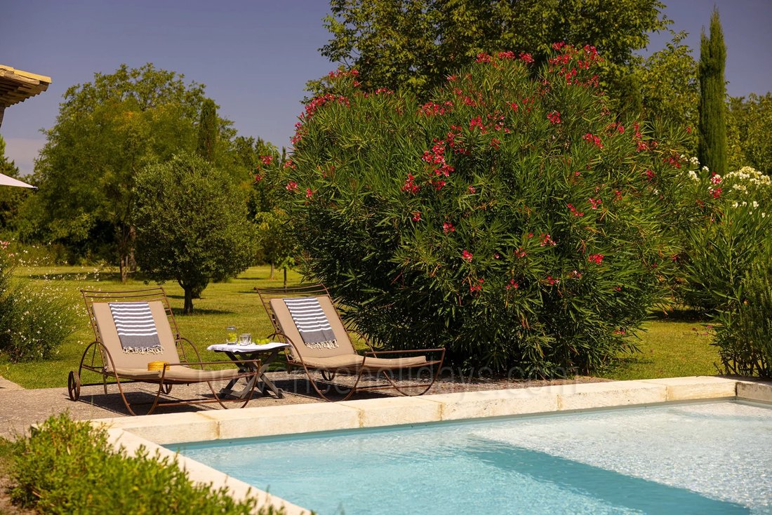 Country House in Nord, Le Thor, France 3 - 19044358