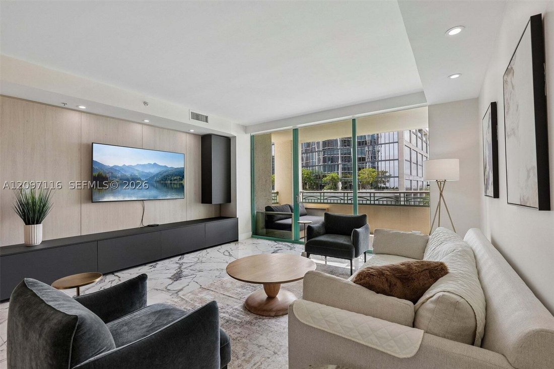 Condo in Miami, Florida, United States 1 - 19043727