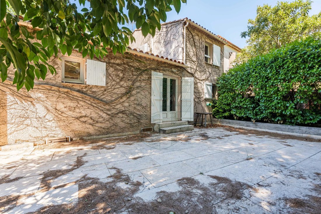 House in Les Caillols, Marseille, Provence-Alpes-Côte d'Azur 3 - 18777386
