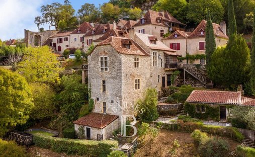 Domaine à Saint-Cirq-Lapopie, Occitanie, France 1