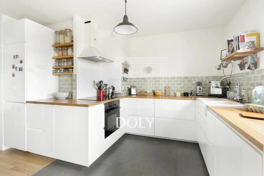 Apartment in Antony, Ile-de-France, France 3 - 19044575