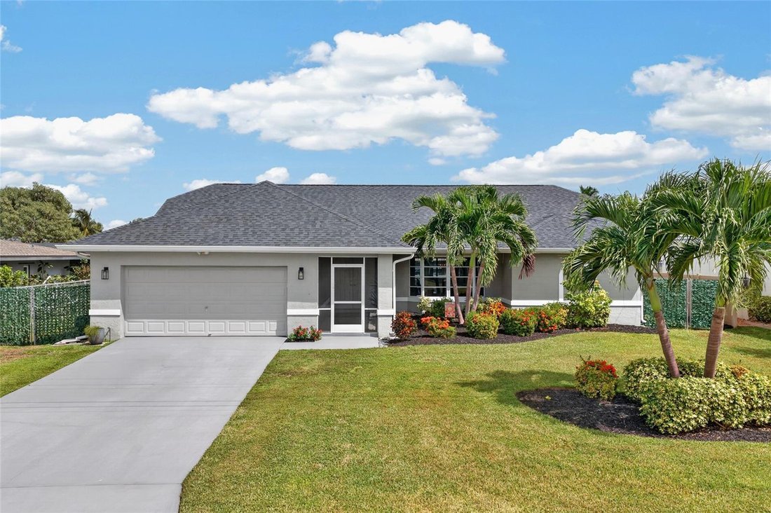 Casa a Cape Coral, Florida, Stati Uniti 1 - 19043653