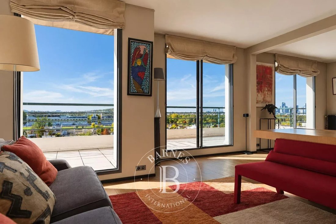 Apartment in Auteuil Nord, Paris 16e Arrondissement, Paris 3 - 19044513