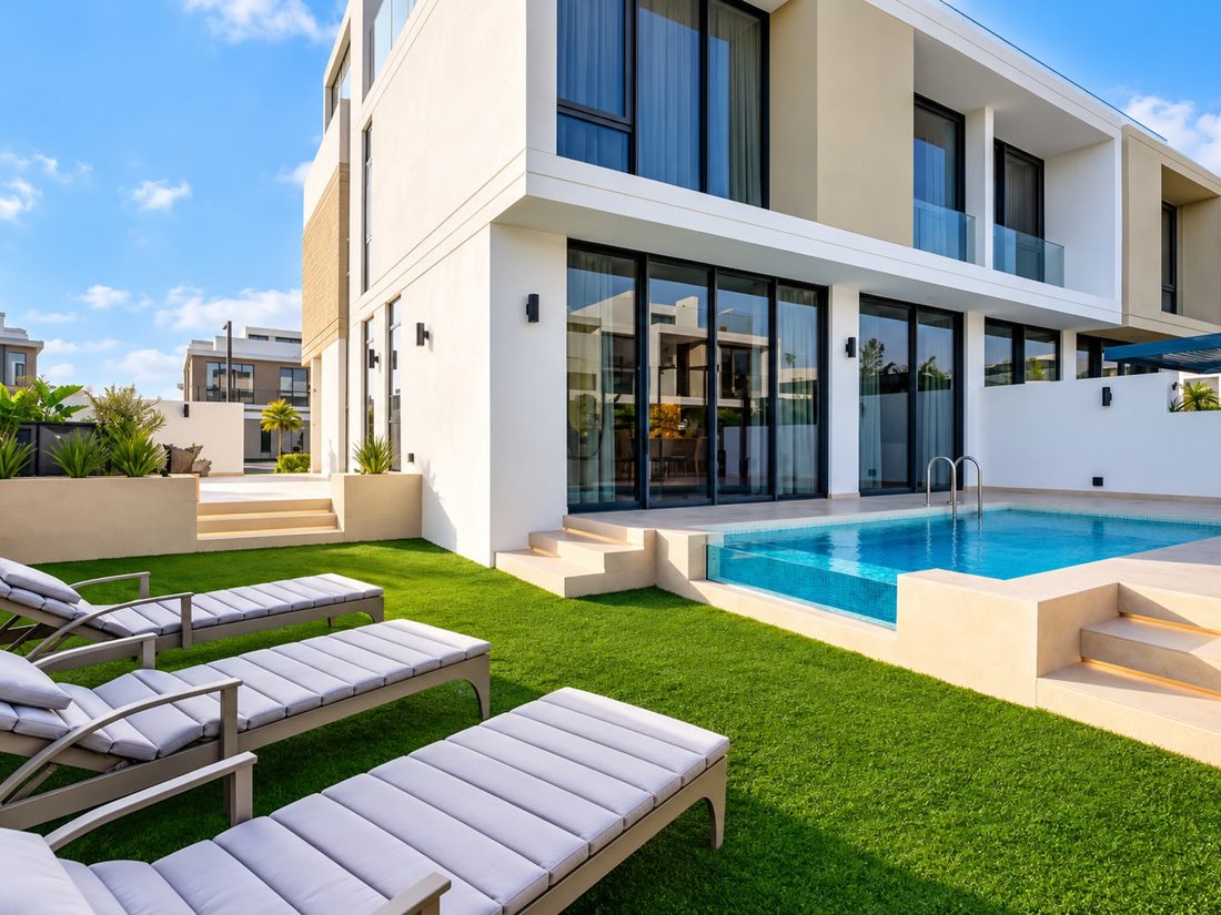 Villa in Hadaeq Sheikh Mohammed Bin Rashid, Dubai, United Arab Emirates 1 - 19043658