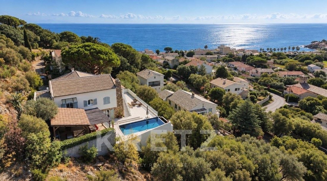 Villa in Santa-Maria-di-Lota, Corsica, France 3 - 19044740