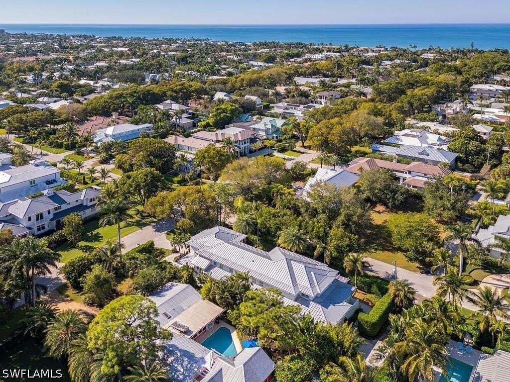 House in Naples, Florida, United States 3 - 19043451