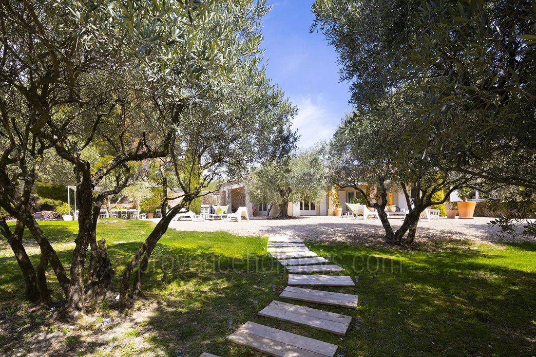 Villa à Saint-Pierre-de-Vassols, Provence-Alpes-Côte d'Azur, France 1 - 19044416