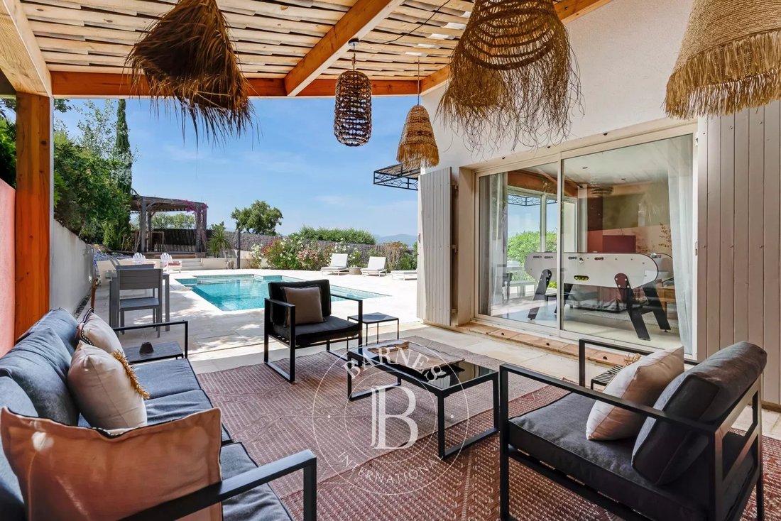 Villa in Grimaud, Provence-Alpes-Côte d'Azur, France 3 - 19044465