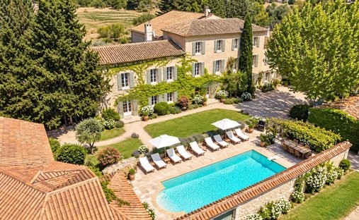 Casa di campagna a Lambesc, Provenza-Alpi-Costa Azzurra, Francia 1