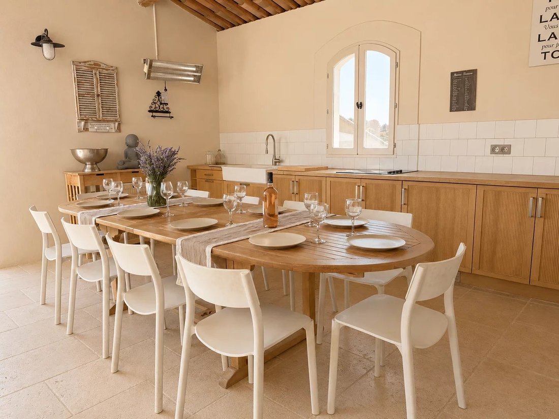 Villa in Apt, Provence-Alpes-Côte d'Azur, Frankreich 3 - 19044150